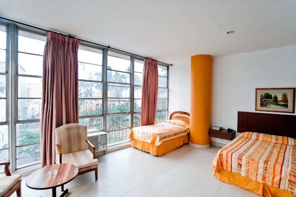 Hotel Royal Plaza Кали Экстерьер фото